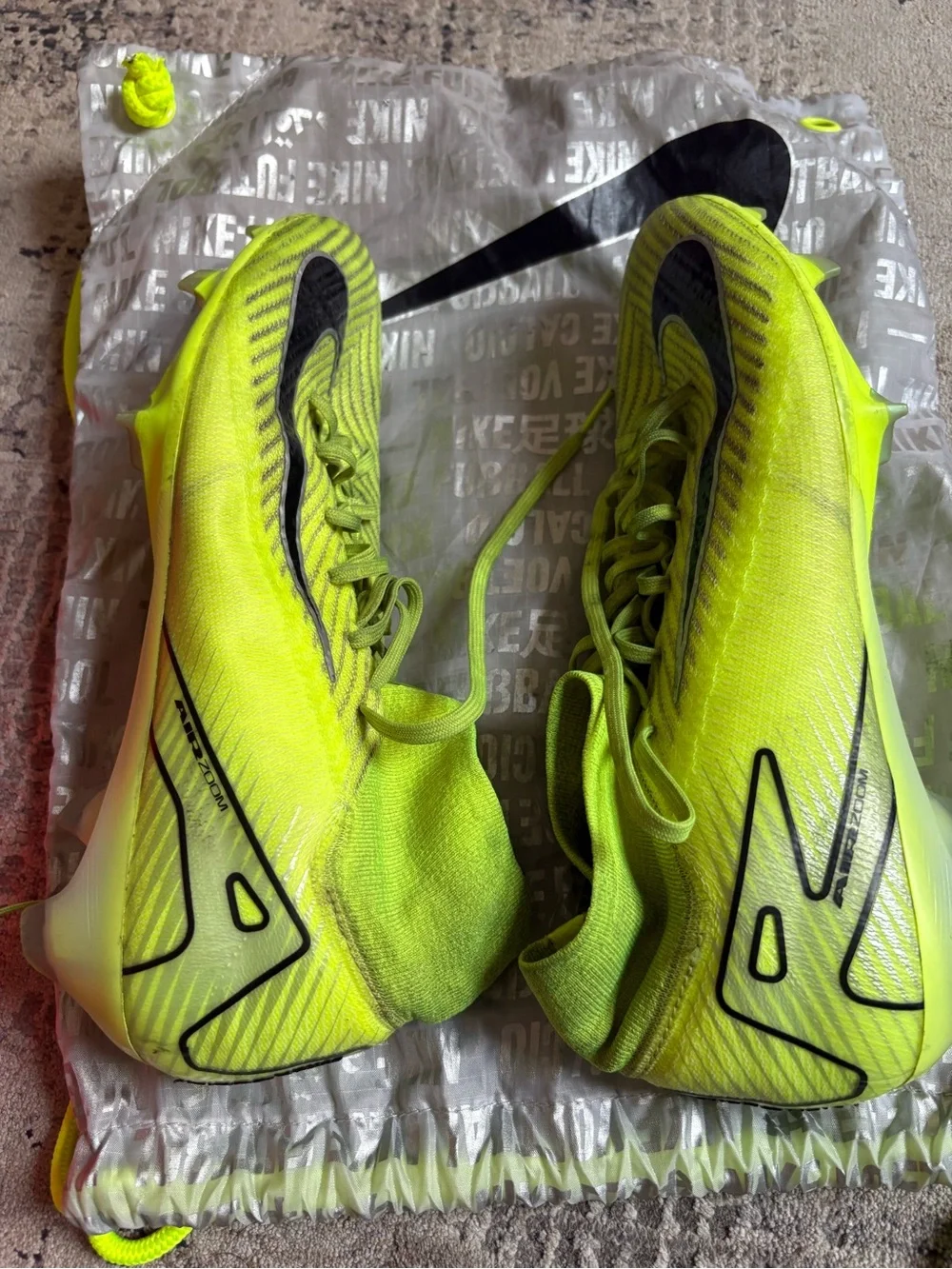 Nike Mercurial Superfly Gripknit Air Zoom FG Soccer Cleats Volt Men’s 9.5